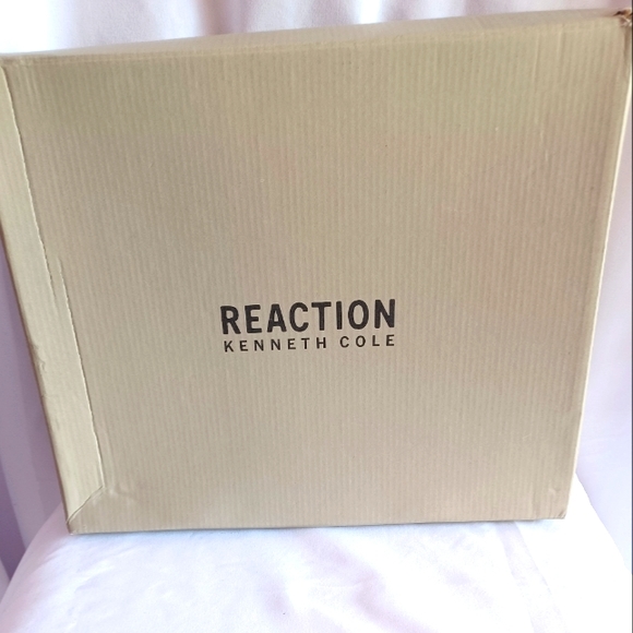 Kenneth Cole Reaction Womens Marcy Mid Brown 7.5 - Picture 7 of 7